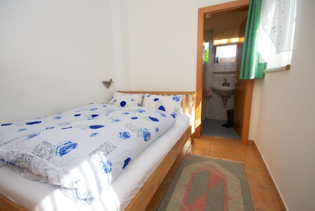 Pension Regia Velden am Wörthersee Szoba fotó